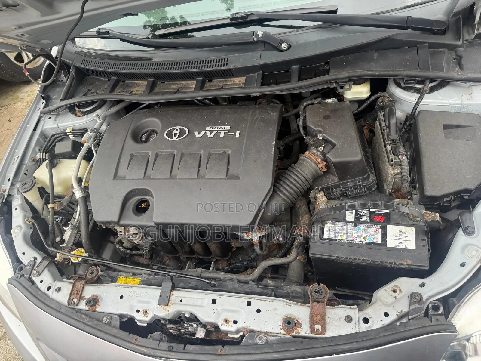 Toyota Corolla 2010 Silver