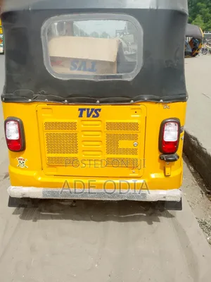 TVS King Deluxe Plus iTouch Start 2025 Yellow