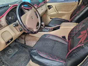 Mercedes-Benz M Class 2005 Gold