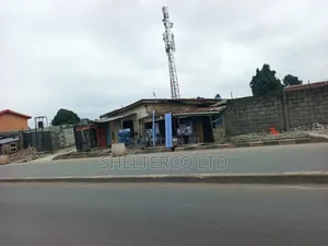 11bdrm House in Road, Fagba for sale