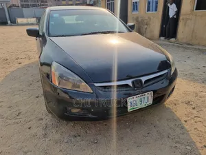 Honda Accord 2005 Black