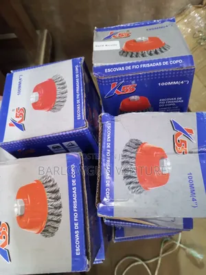 Cup Brush Light and Hard