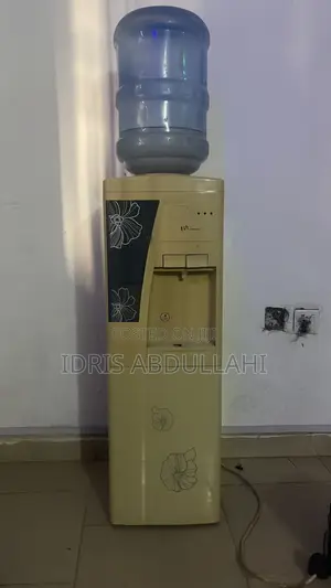 Clean Water Dispenser