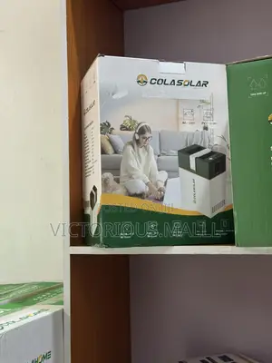 COLASOLAR Cola 1000 1kWh LiFePO4 Solar Generator 200W