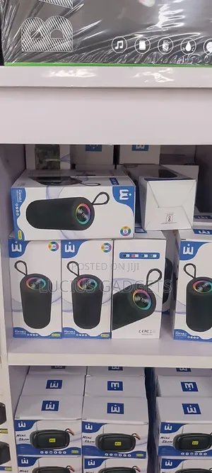 Wuf-W35 Portable Speaker