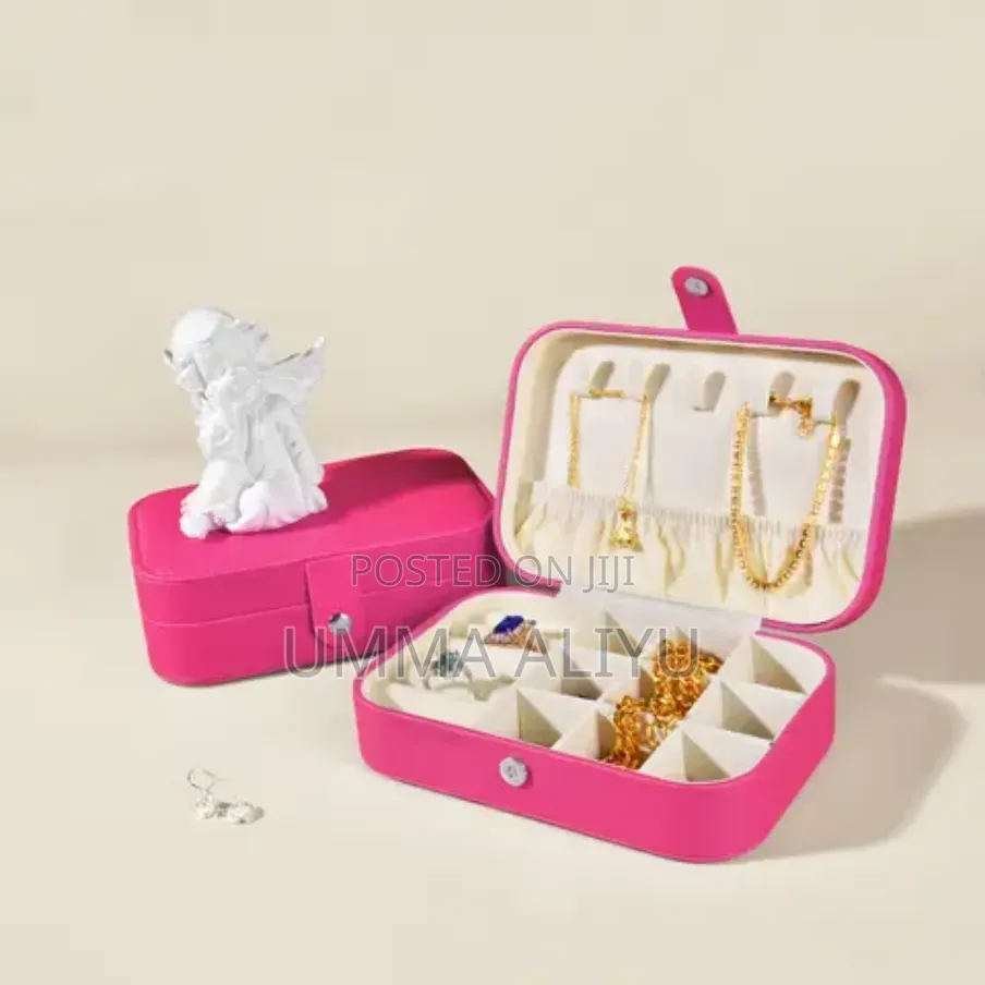 Medium Jewelry Box