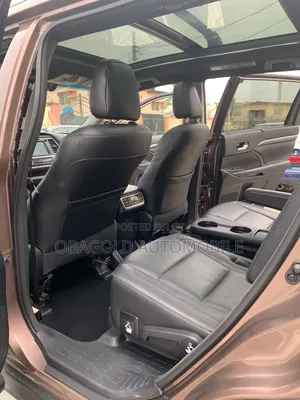 Toyota Highlander Limited 4x2 V6 (3.5L 6cyl 8A) 2017 Brown
