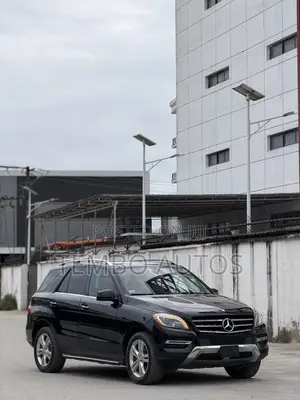 Mercedes-Benz M Class ML350 4MATIC 4dr SUV AWD (3.5L 6cyl 7A) 2014