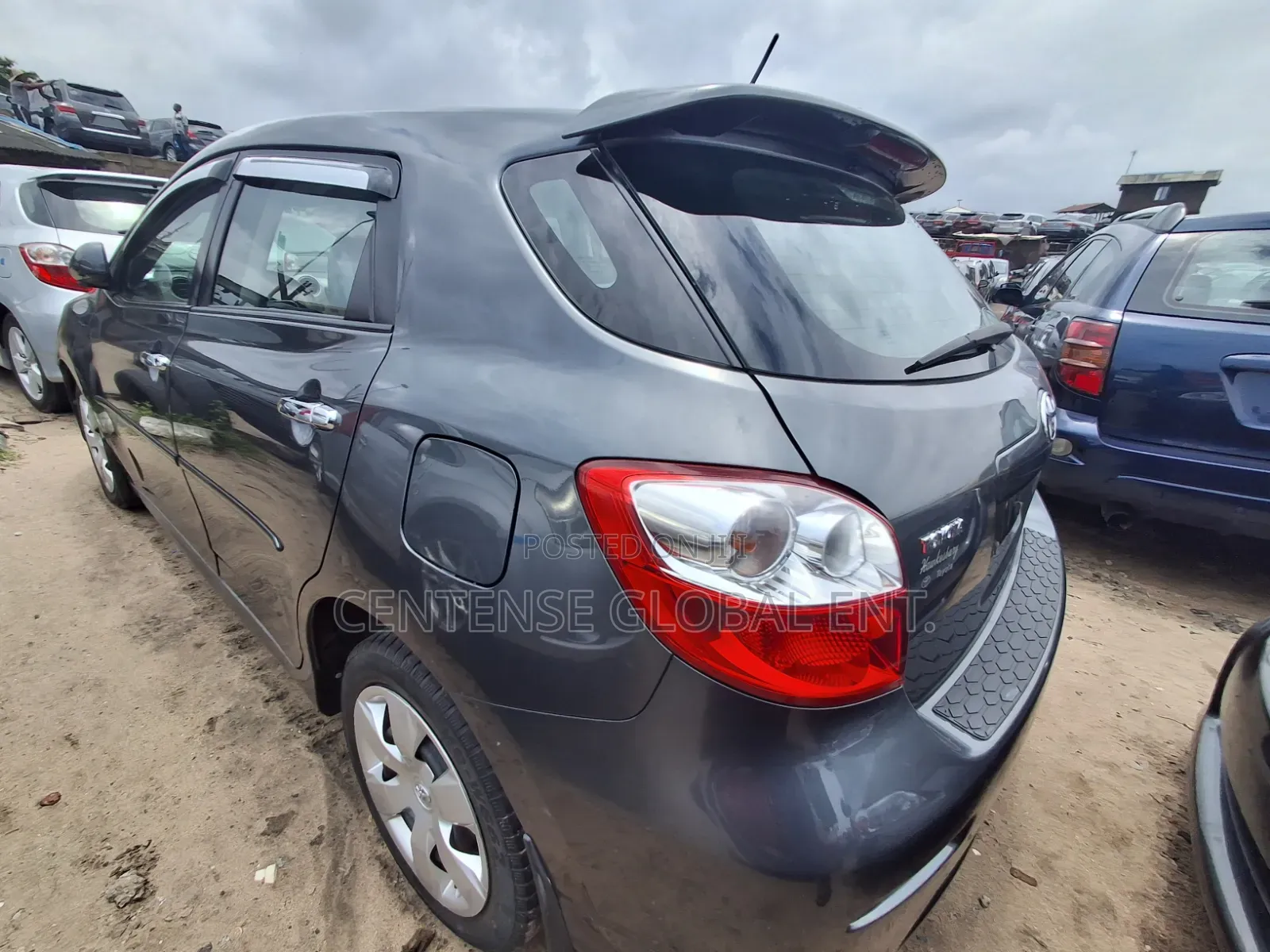 Toyota Matrix 2010 Gray