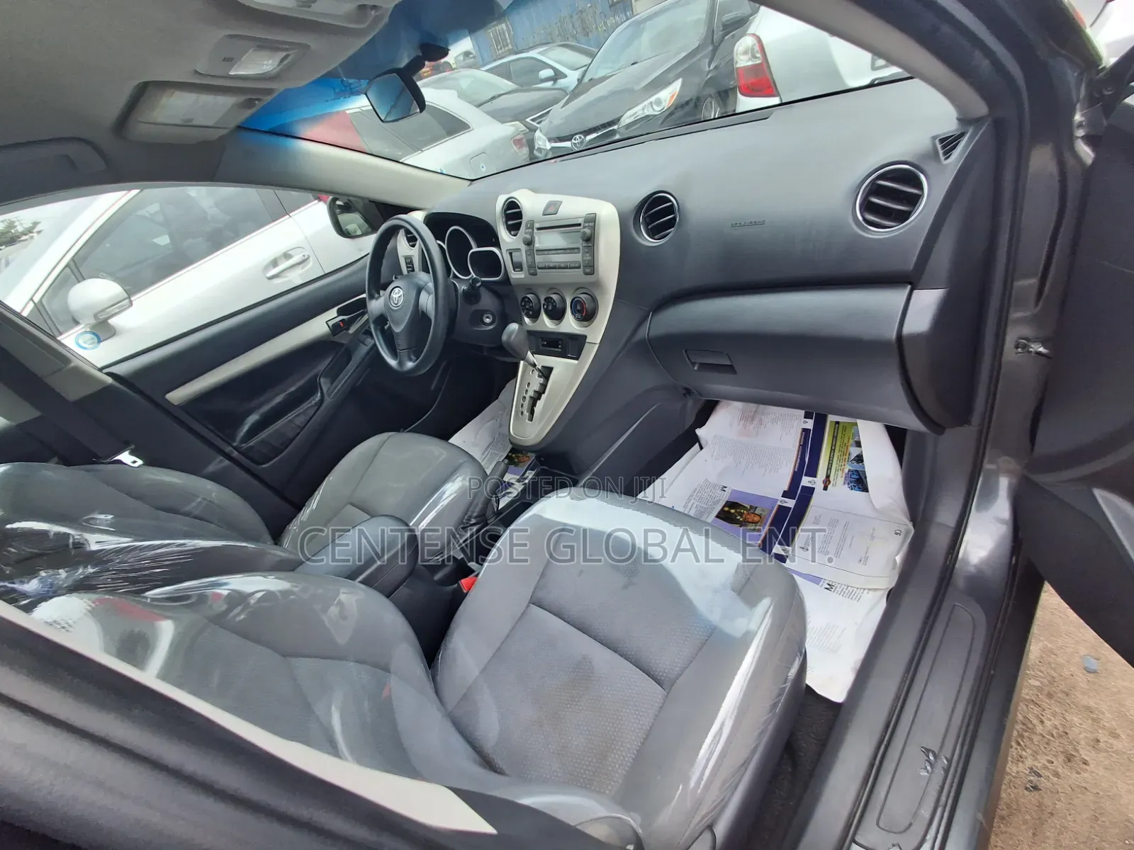 Toyota Matrix 2010 Gray