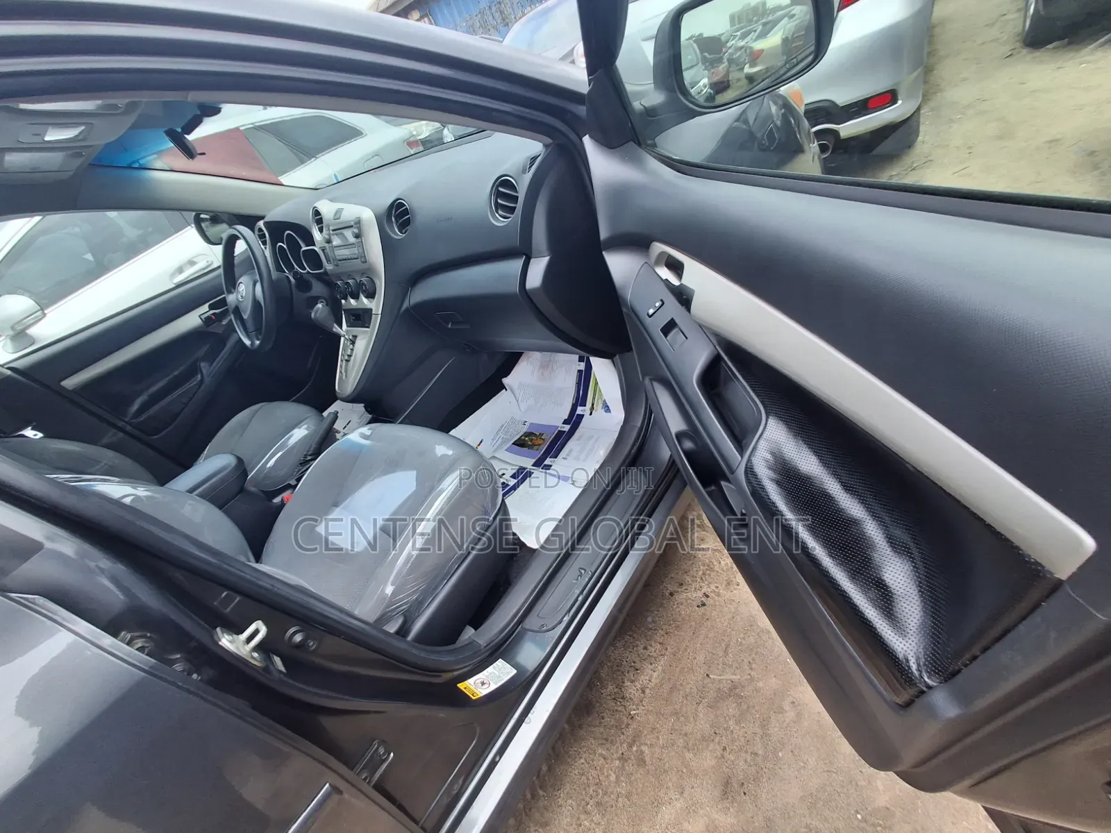 Toyota Matrix 2010 Gray