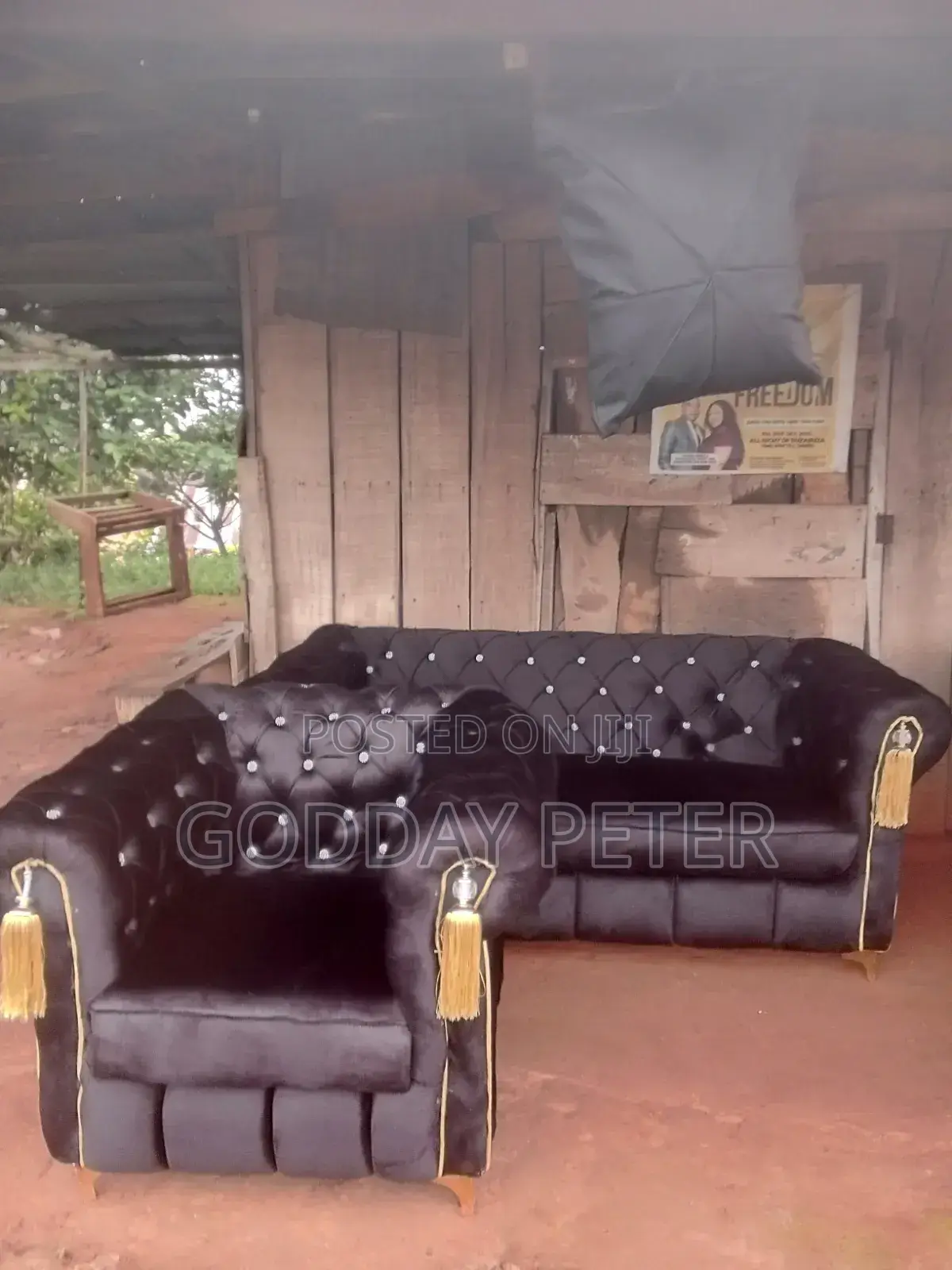 GoddayFurniture