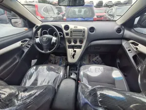Toyota Matrix 2011 Silver