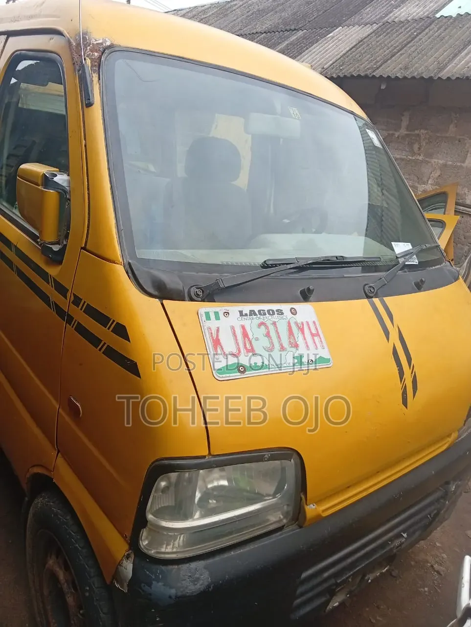Volkswagen Transporter 1998 Yellow