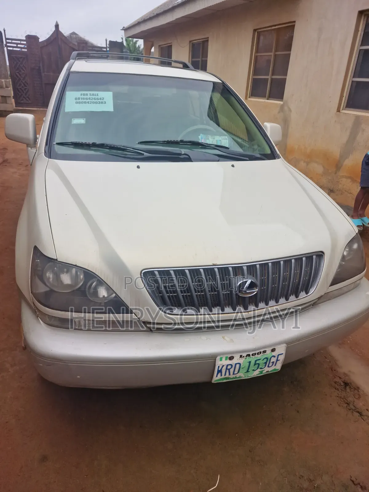 Lexus RX 2000 White