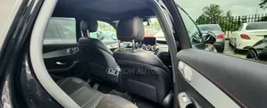 Mercedes-Benz GLC-Class 2019 Black