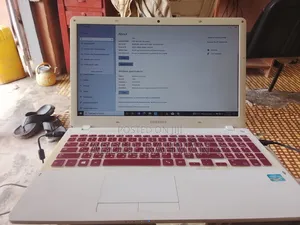 Laptop Samsung 4GB Intel Core i3 SSD 320GB