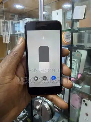 Apple iPhone 8 64 GB Black