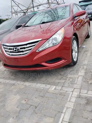 Hyundai Sonata 2011 Red