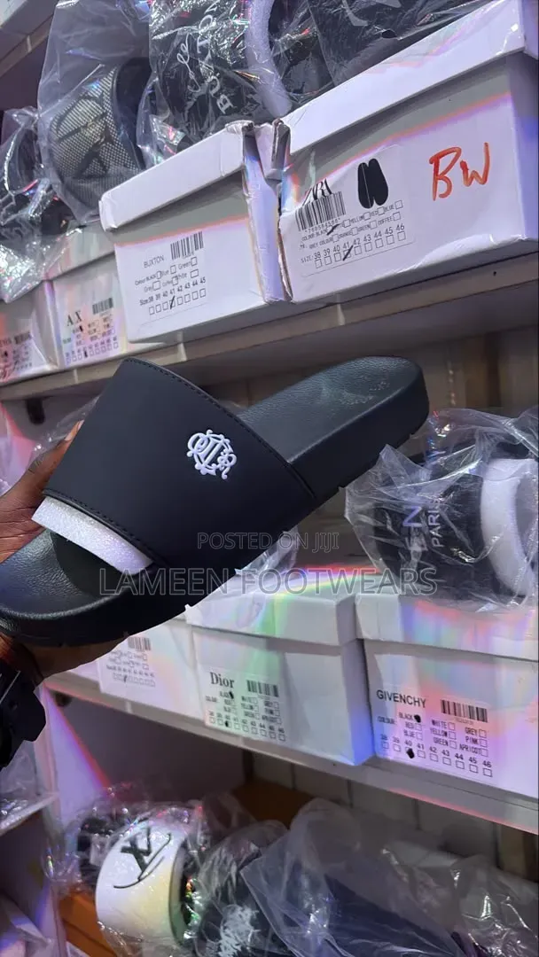 Premium Unisex Carton Slides, Comfortable and Durable