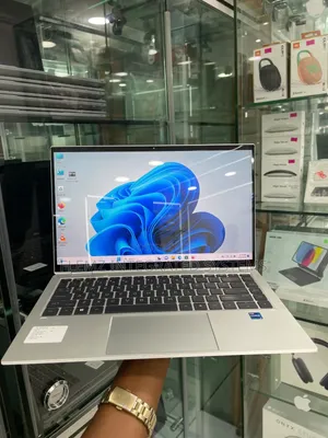 Laptop HP EliteBook 1040 G8 16GB Intel Core i7 SSD 512GB
