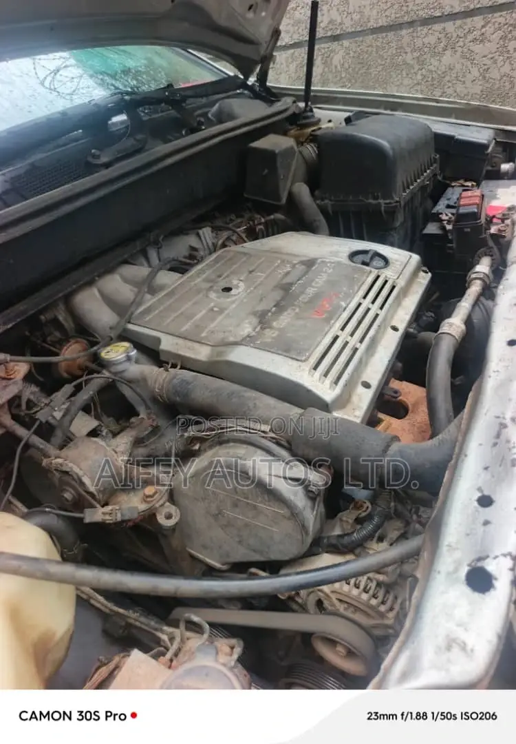 Toyota Avalon 2003 Silver