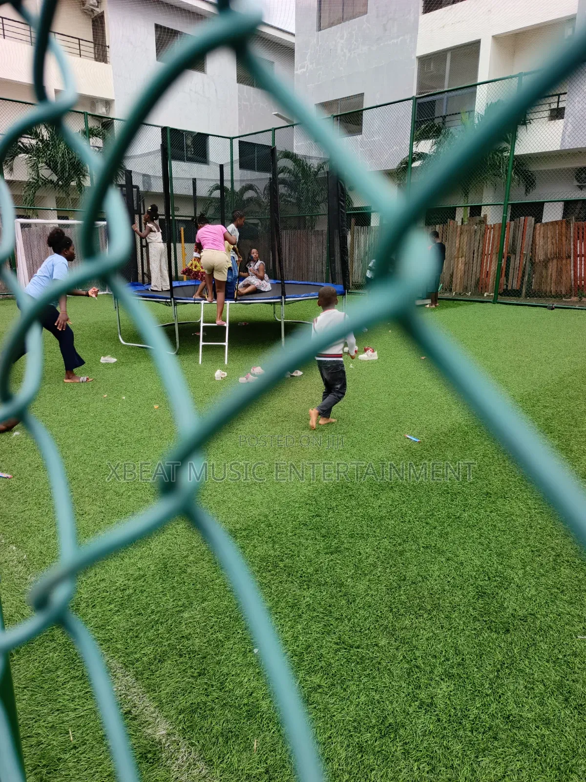 Trampolines With Ladder for Rent