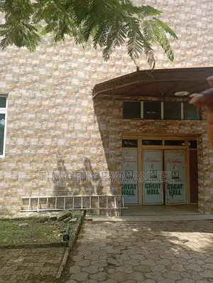 1000 Church Capacity Hall for Leasing
