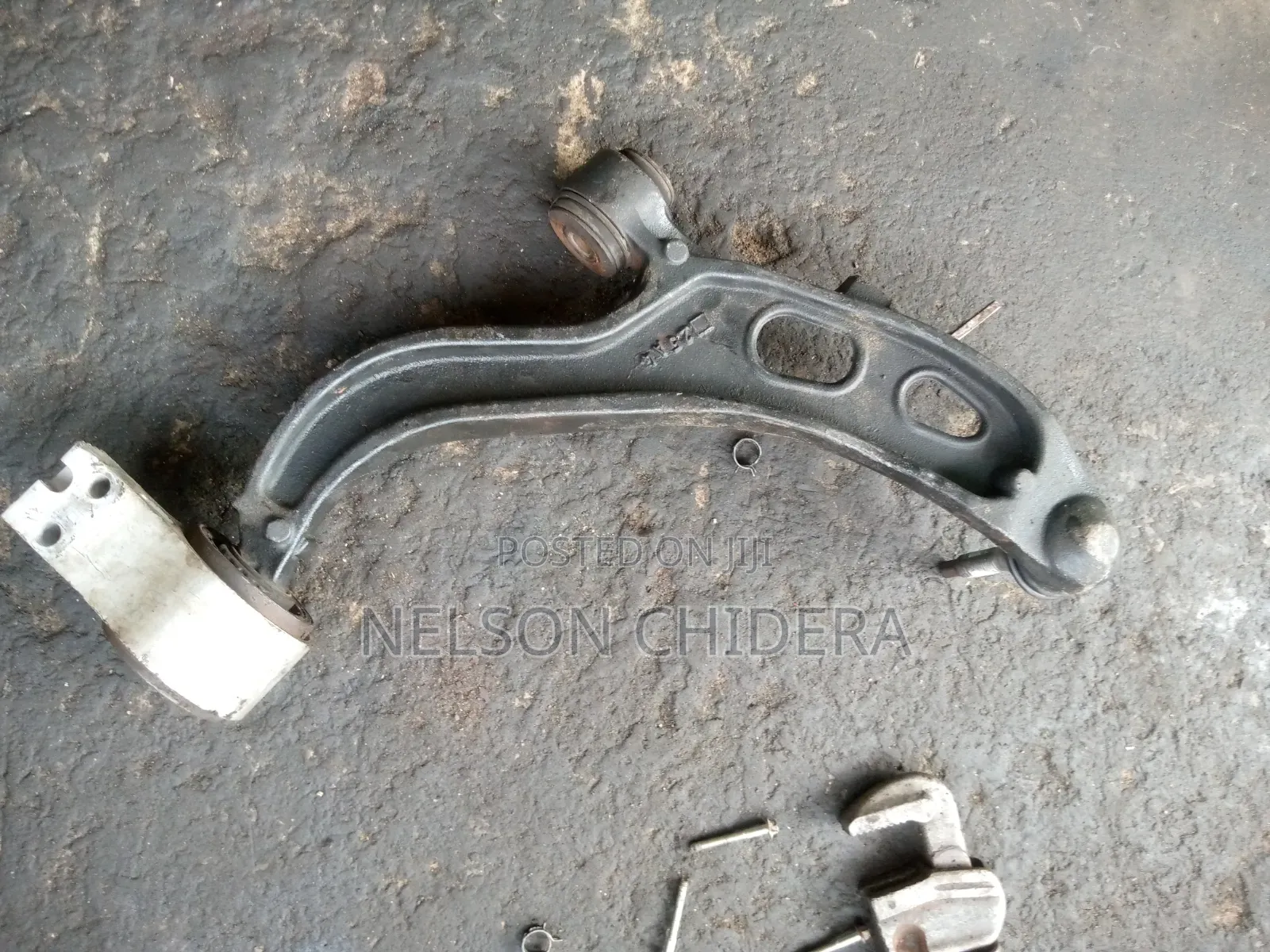 Lower Arm Ford Taurus 2015