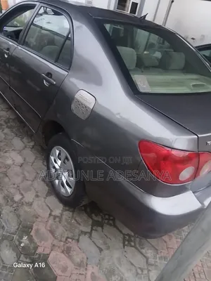 Toyota Corolla 2006 Gray