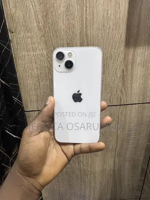 Apple iPhone 13 128 GB White