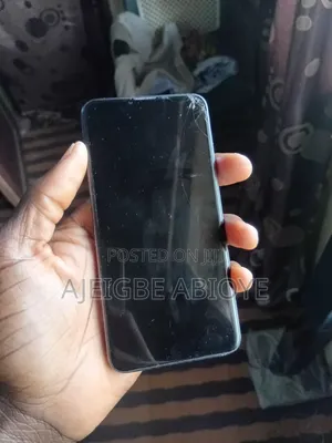 Samsung Galaxy S10e 128 GB Blue