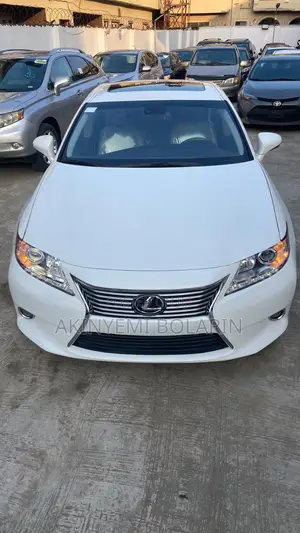 Lexus ES 350 FWD 2014 White