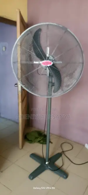 Smooth, Quiet, and Powerful - 26 Inches 660mm Ox Industrial Fan