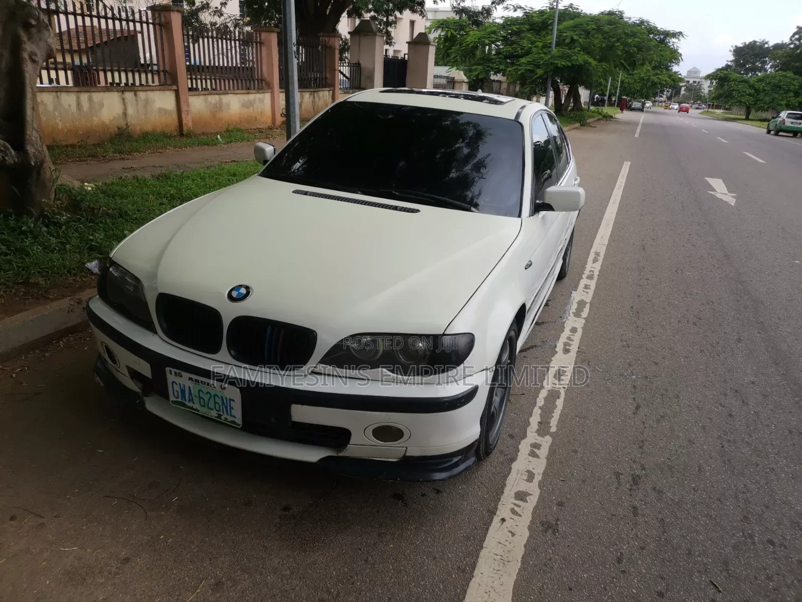 BMW 330i 2003 White