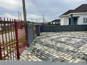 2bdrm Bungalow in Greater Tafcity, Obio-Akpor for rent