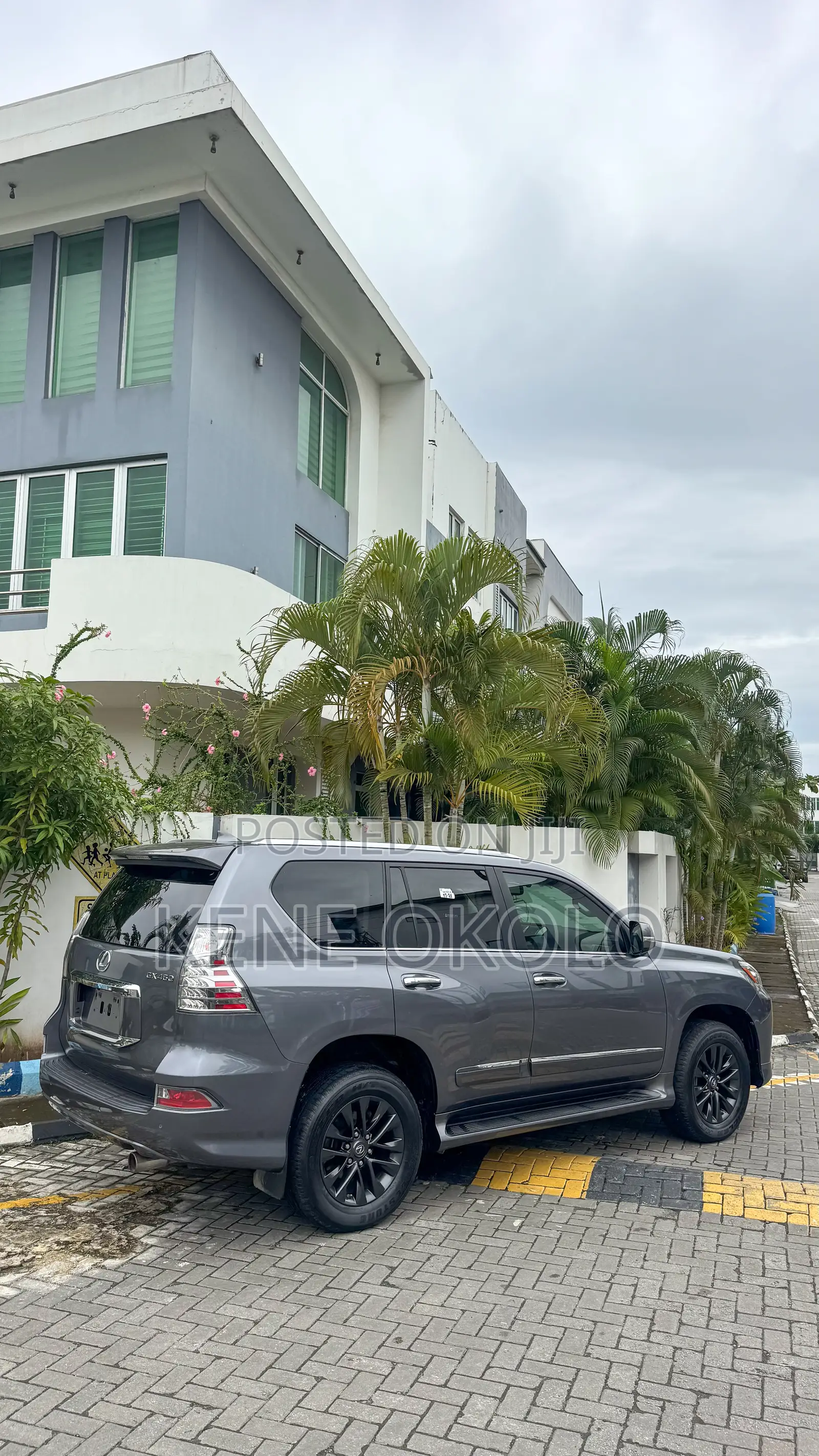 Lexus GX 460 Luxury 2016 Gray