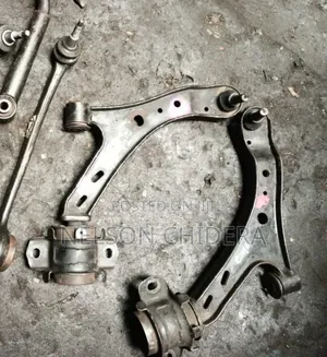 Lower Arm Ford Mustang 2005