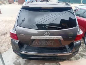 Toyota Highlander 2009 Gray