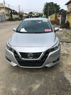 Nissan Sentra 2021 Silver