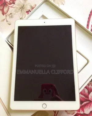 Apple iPad 9.7 32 GB Silver