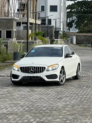 Mercedes-Benz C300 2016 White