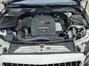 Mercedes-Benz C300 2016 White