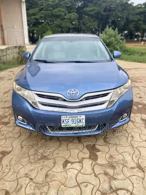 Toyota Venza 2011 Blue