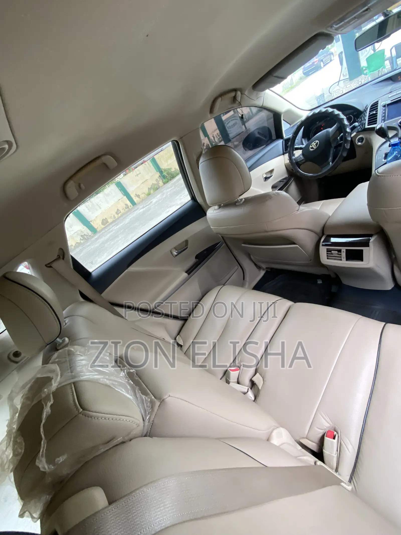 Toyota Venza 2010