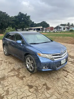 Toyota Venza 2011 Blue