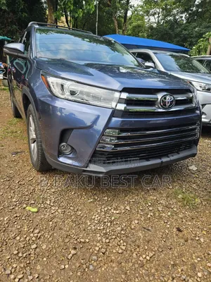 Toyota Highlander 2018 Blue