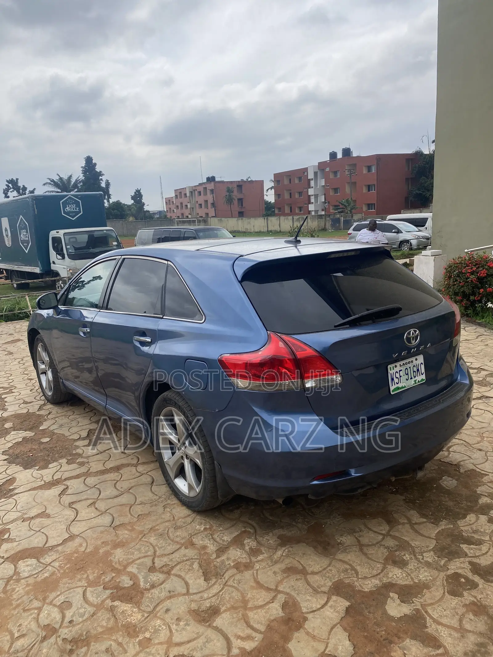 Toyota Venza 2011 Blue