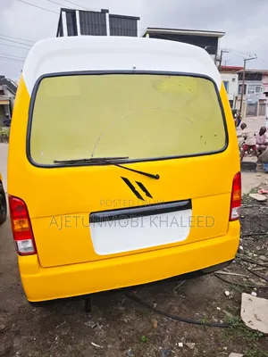 Suzuki Every 2010 Yellow