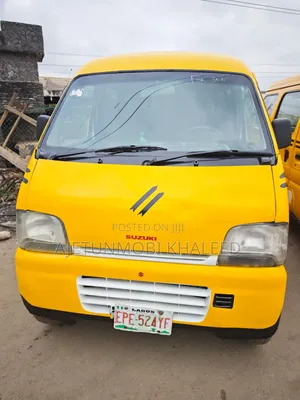 Suzuki Every 2010 Yellow